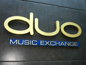 Duo Music Exchange デュオ ミュージック エクスチェンジ