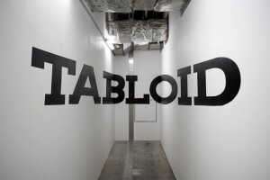 TABLOID 